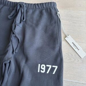 Essentials Fear Of God " 1977 " SweatPants